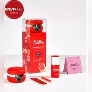 Cherry Red - Gel Manicure Kit